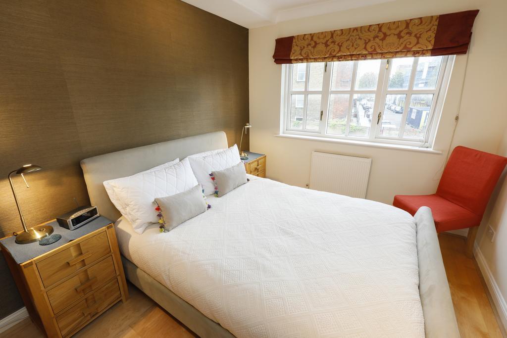 Ferienwohnung Beautiful Flat With Terrace London Exterior foto